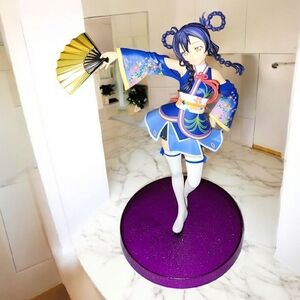 Elegant Blue and Gold Anime Cake Topper